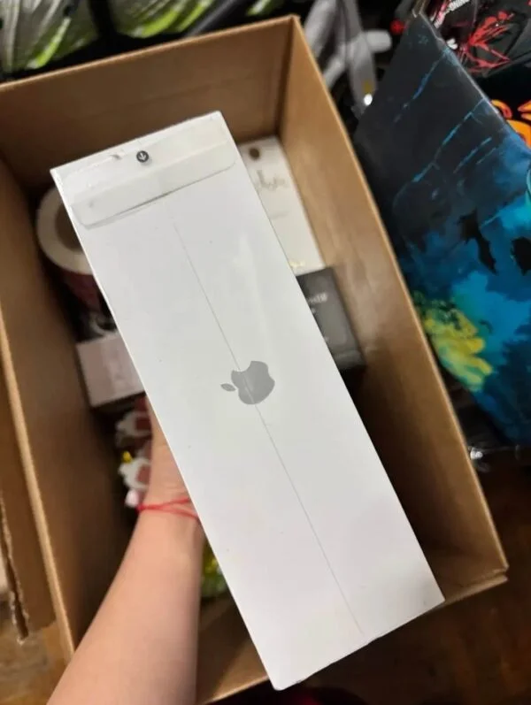Apple AirPods Max Pallet – 80 Units (Authentic & Premium Sound Quality)
