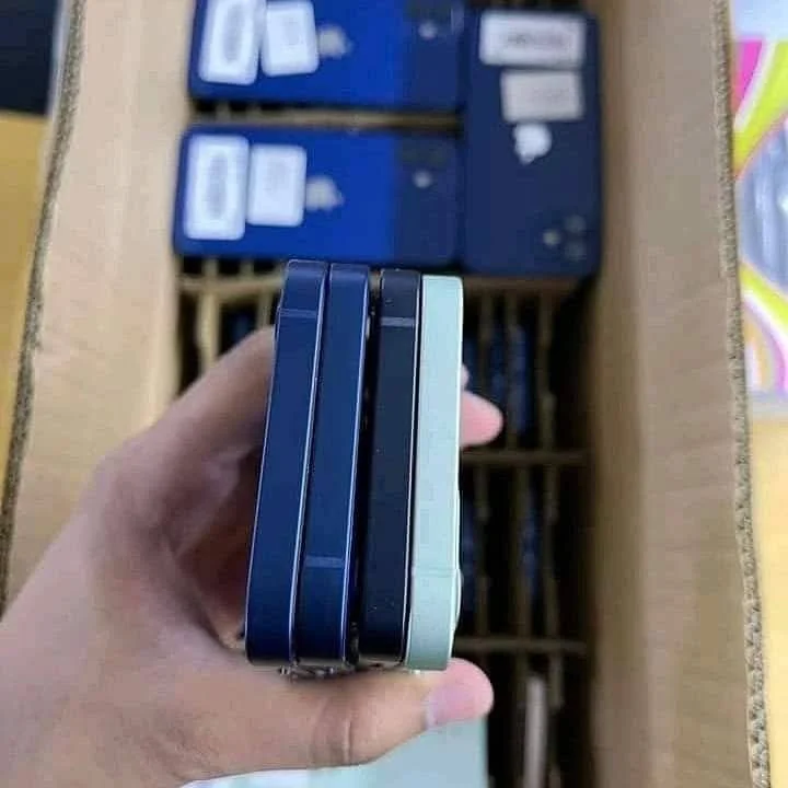 Mixed iPhone Pallet
