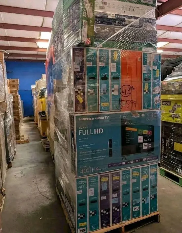 1000247921 TV Pallets