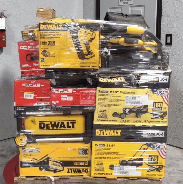 DeWalt vs. Milwaukee Tool Pallets